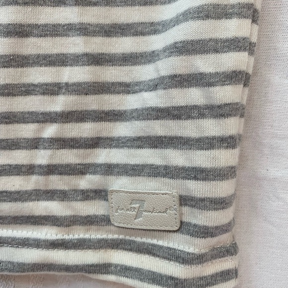 Girls large striped short sleeve tee - Picture 4 of 4